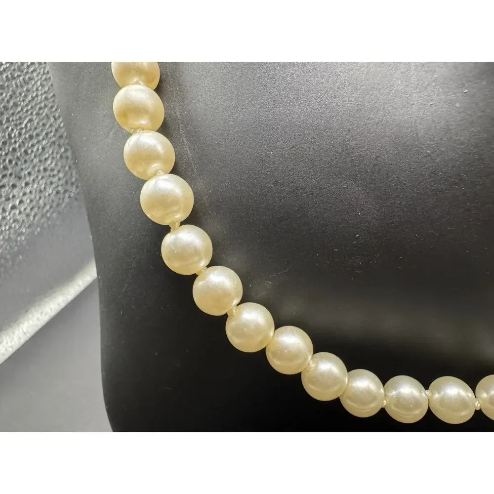 Vintage Hand Knotted Estate Solid Pearl Single Strand Necklace 18